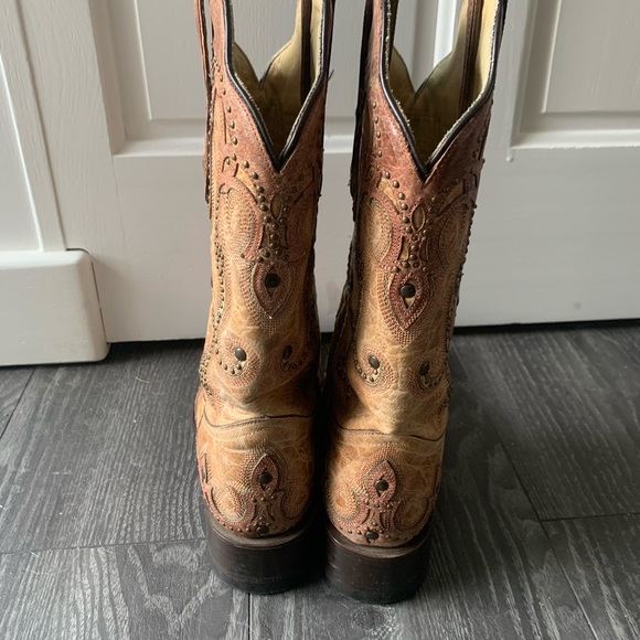 Corral square toe boot size 7 - Picture 4 of 6